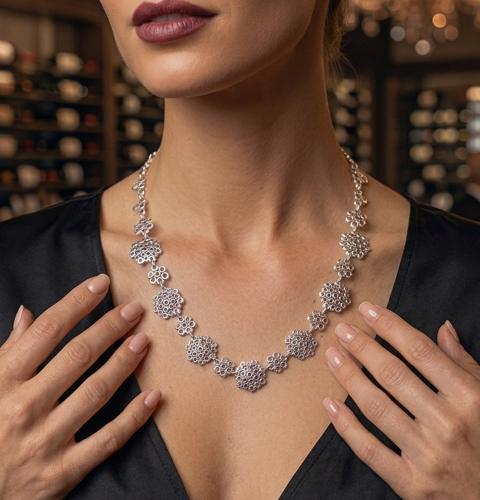 NECKLACE – 1063