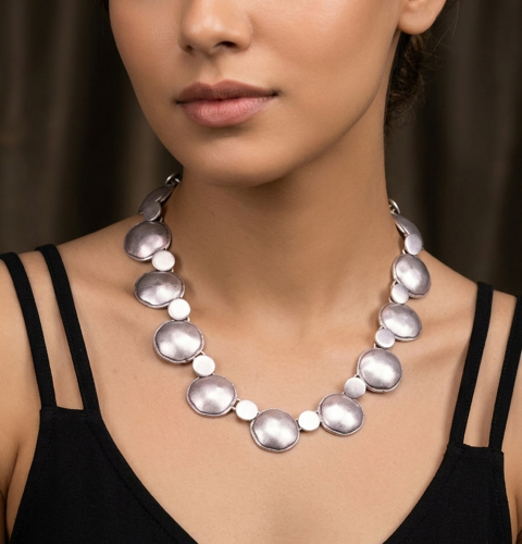 NECKLACE – 1228