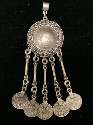 PENDANT - 2001