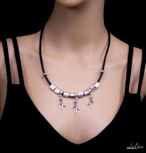 NECKLACE – 1369